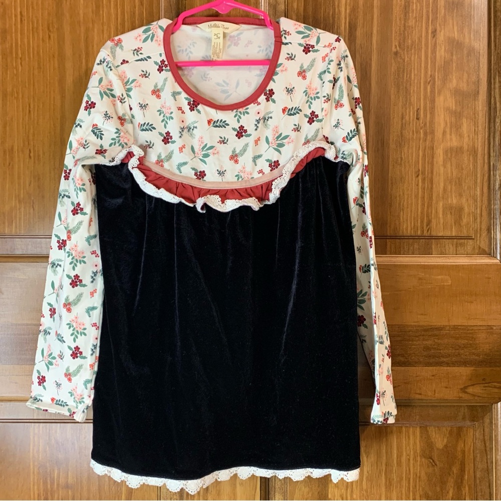 Girls Matilda Jane size 8 long sleeve velvet floral top